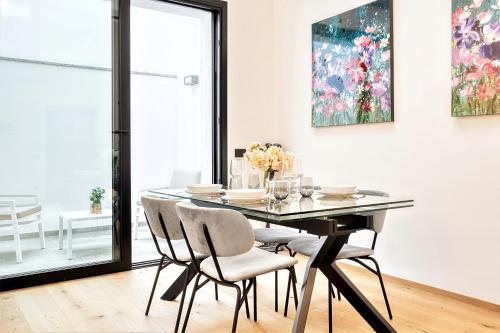 Hostmate Milano Pastrengo Isola — 4-Star Luxury Hotel in Milan, Italy