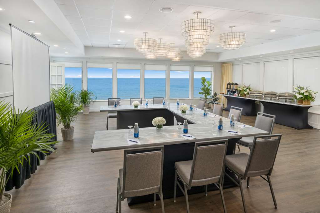 Sea Crest Beach Resort - photo 33