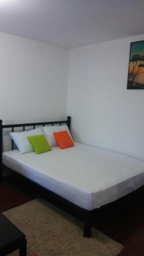Apartment Dina — 4-Star Luxury Hotel in Skopje, Republic of Macedonia