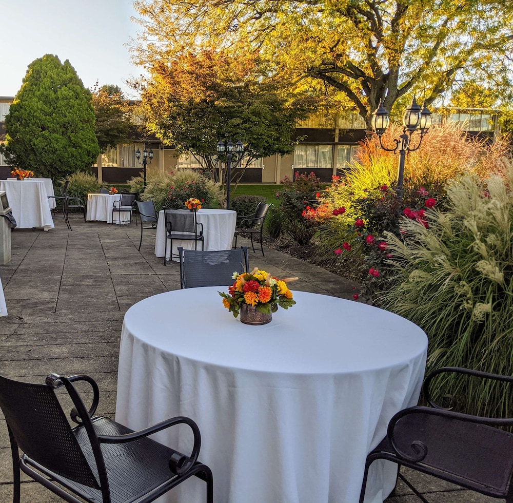 SureStay Plus Hotel by Best Western Lehigh Valley - photo 31
