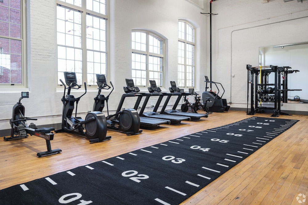 Park Place Apartments by Landing — 4-Star Luxury Hotel in Greenville, United States