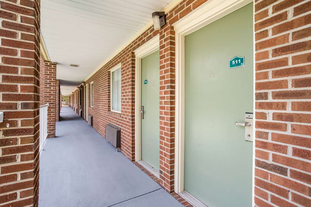 Quality Inn Mt. Vernon - photo 22