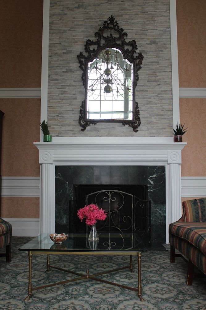 Copperfield Inn Resort - photo 29