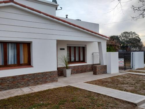 Api Carhue - carbon neutral hotel in Carhue