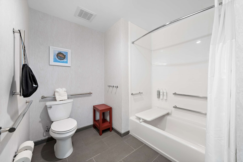 Hampton Inn Big Bear Lake - photo 13