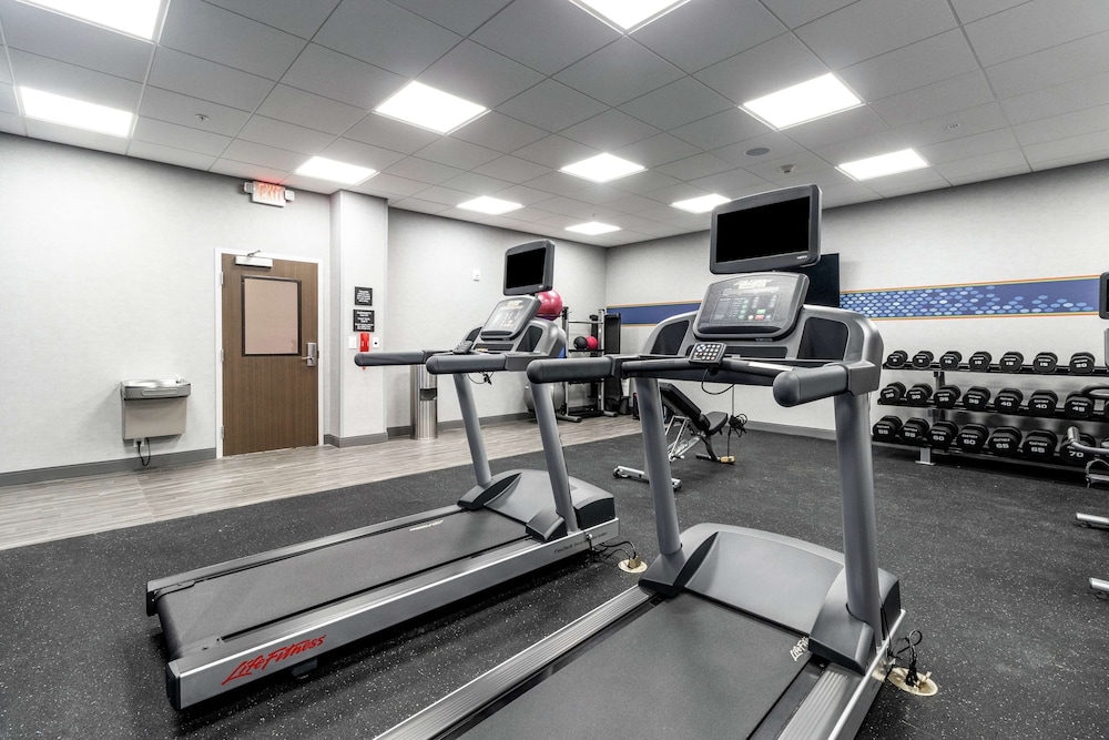 Hampton Inn Locust Grove - photo 20