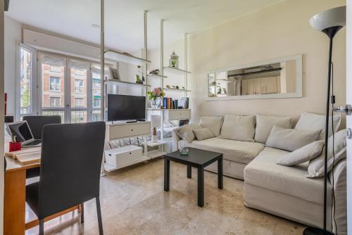 San Siro Cozy Nest La Vista Apartments — 4-Star Luxury Hotel in Milan, Italy