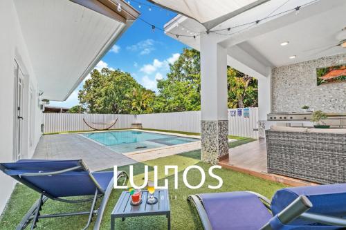 Perfect Location House in Miami Pool & Jacuzzi L43 — 4-Star Luxury Hotel in Miami, United States