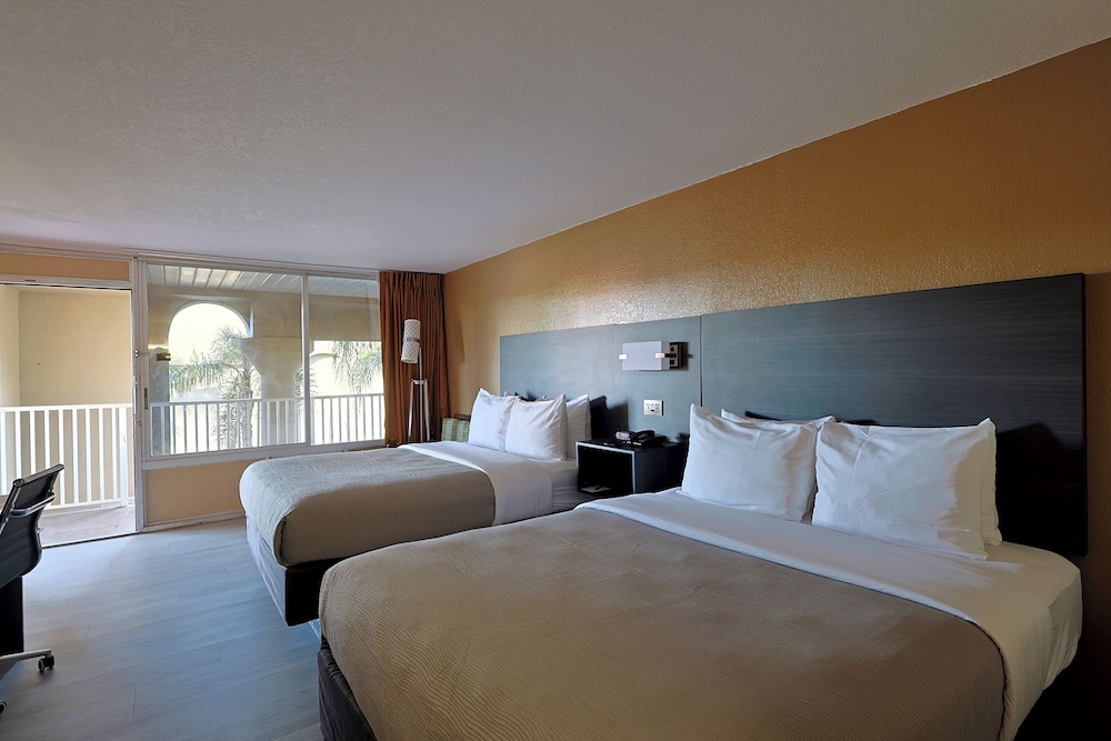 Quality Inn Kennedy Space Center - photo 19