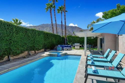 Private Oasis Palm Springs Mountain Views 5 min to Downtown in Palm Springs, United States