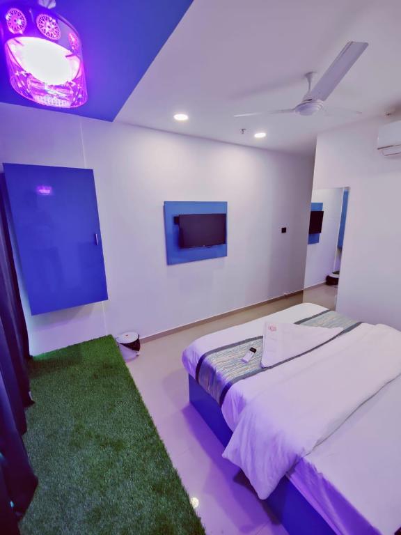 Collection O Hotel Leo Palace in Surat, India