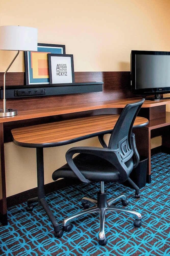 Fairfield Inn & Suites by Marriott South Bend Mishawaka - photo 10