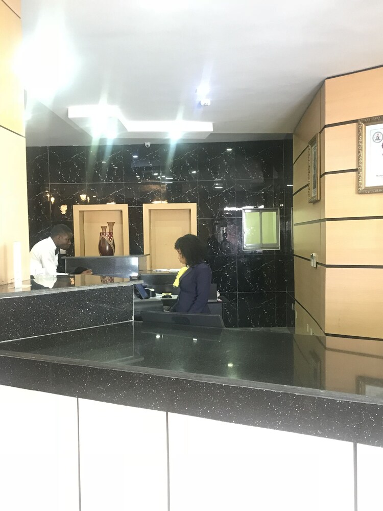 Warri Wetland Hotel — Warri — photo 5