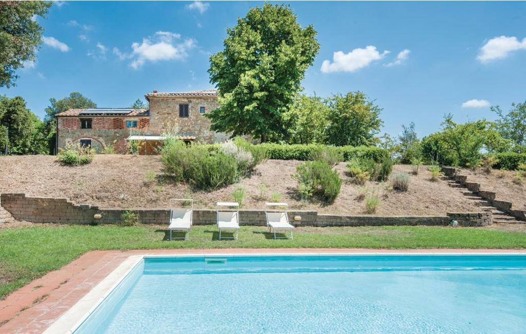 Castello del Calcione in Lucignano, Italy