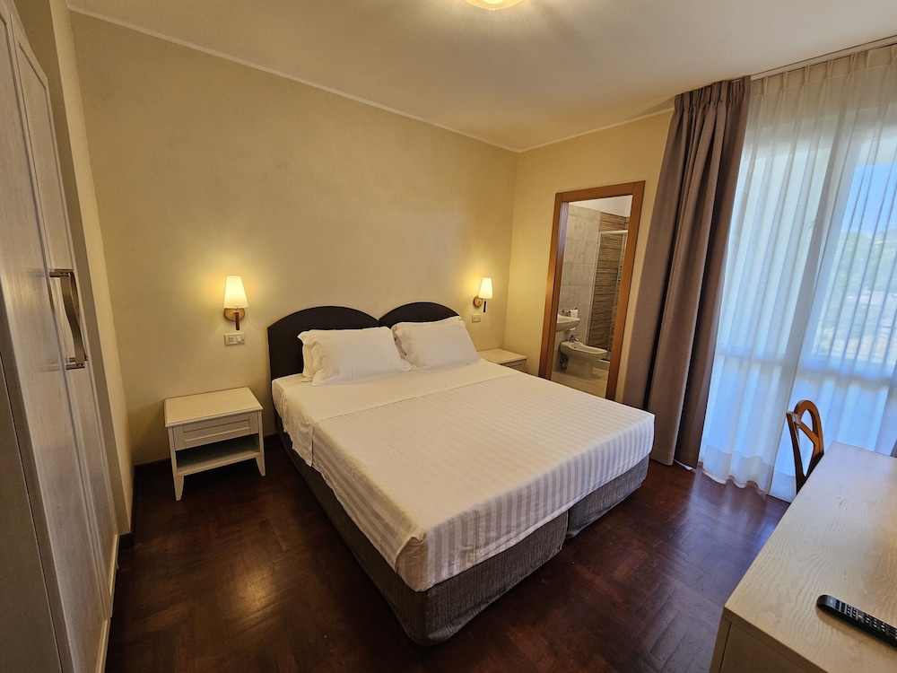 Hotel Giardino dei Principi — Citta Sant'angelo — photo 5