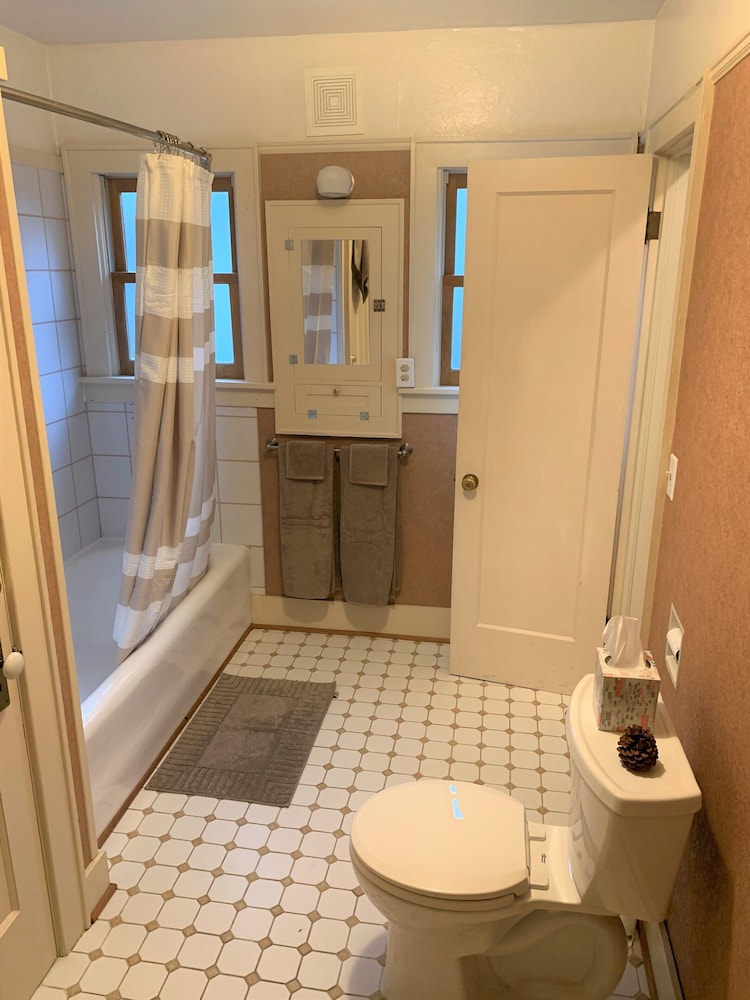 Riverpath Inn - photo 34