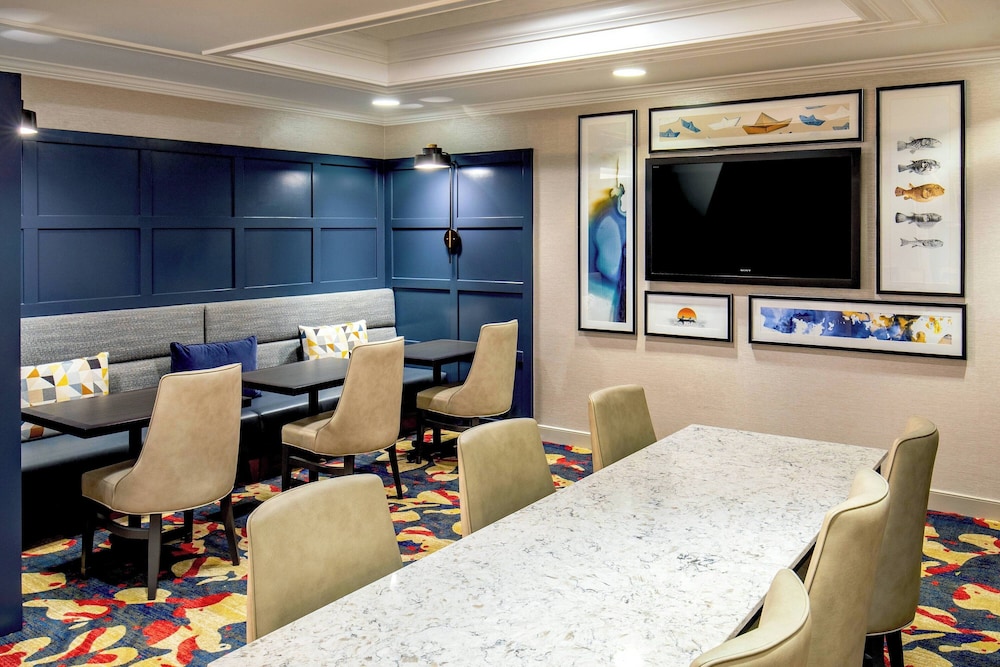 Residence Inn by Marriott Boston Woburn - photo 23