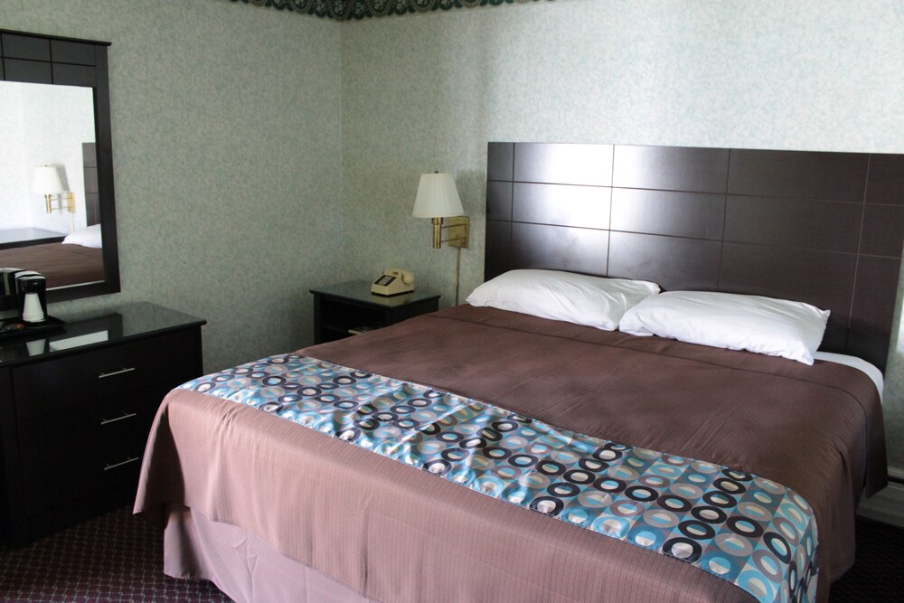 Wagon Wheel Inn - photo 6