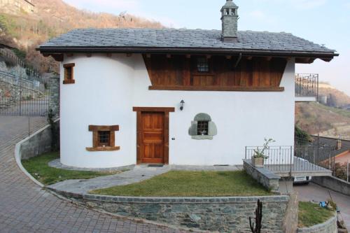 Villa La Tour Nus — 4-Star Luxury Hotel in Nus, Italy