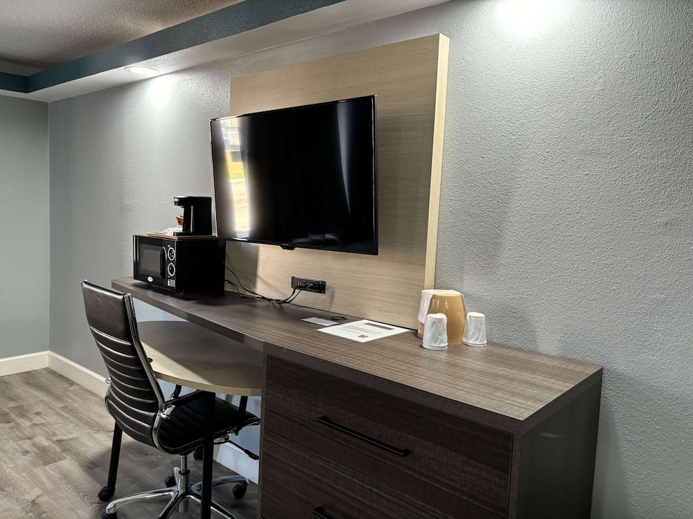 Studio 6 Suites Memphis TN East Memphis - photo 13