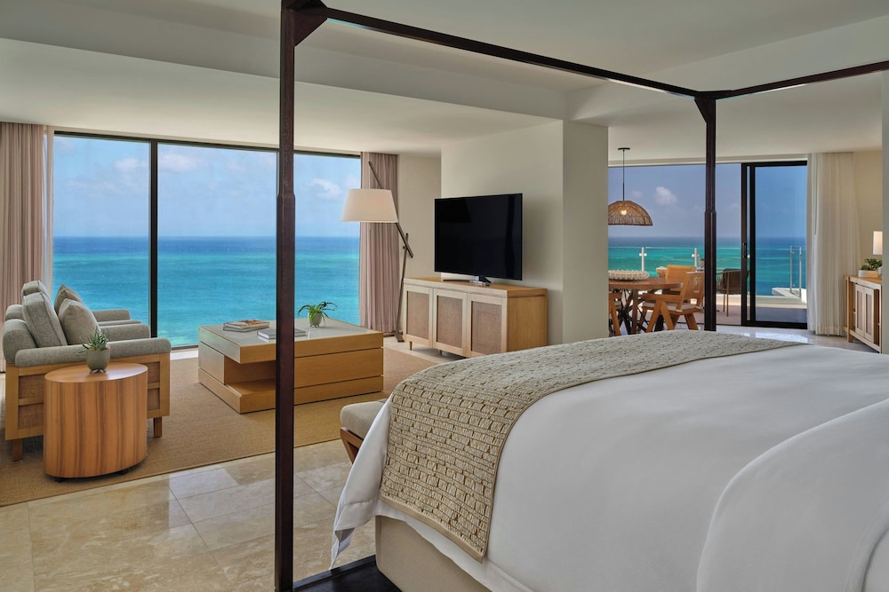 The St. Regis Aruba Resort — Noord — photo 3