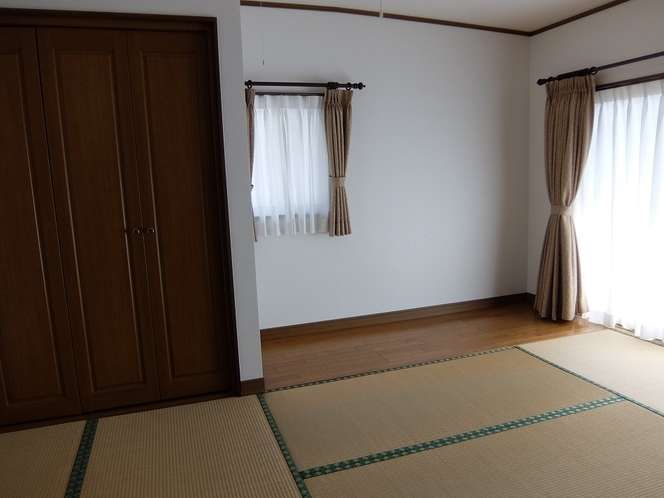 Usa Usa No Petit Farm in Omachi, Japan