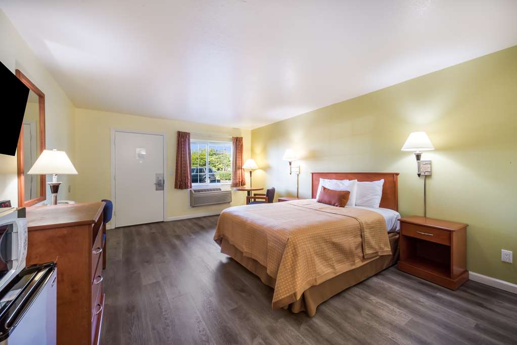 Americas Best Value Inn Santa Rosa CA - photo 26