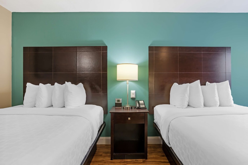 Best Western Plus Lonoke Hotel - photo 14
