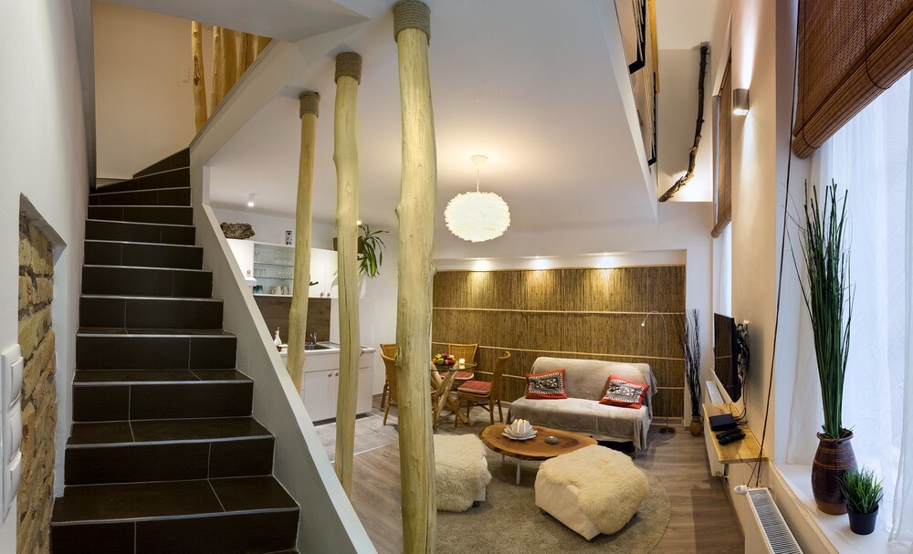 Suites 13 Budapest — 4-Star Luxury Hotel in Budapest, Hungary