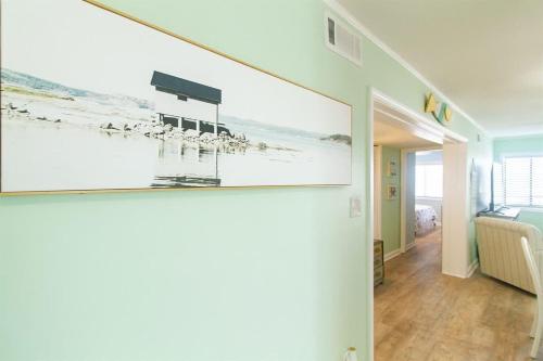 Carolina Beach Haven w Private Balcony - photo 6