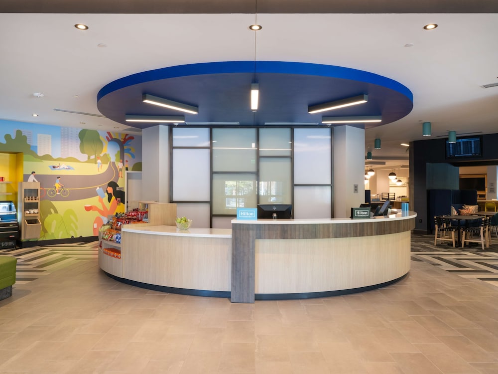 Tru By Hilton Atlanta Airport College Park - photo 6