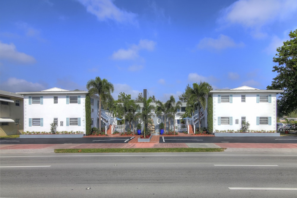 May Dee Suites - photo 59