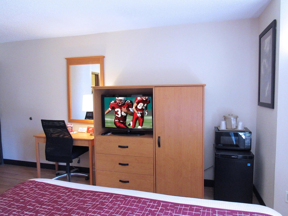 Red Roof Inn Fargo I 94 Medical Center - photo 7
