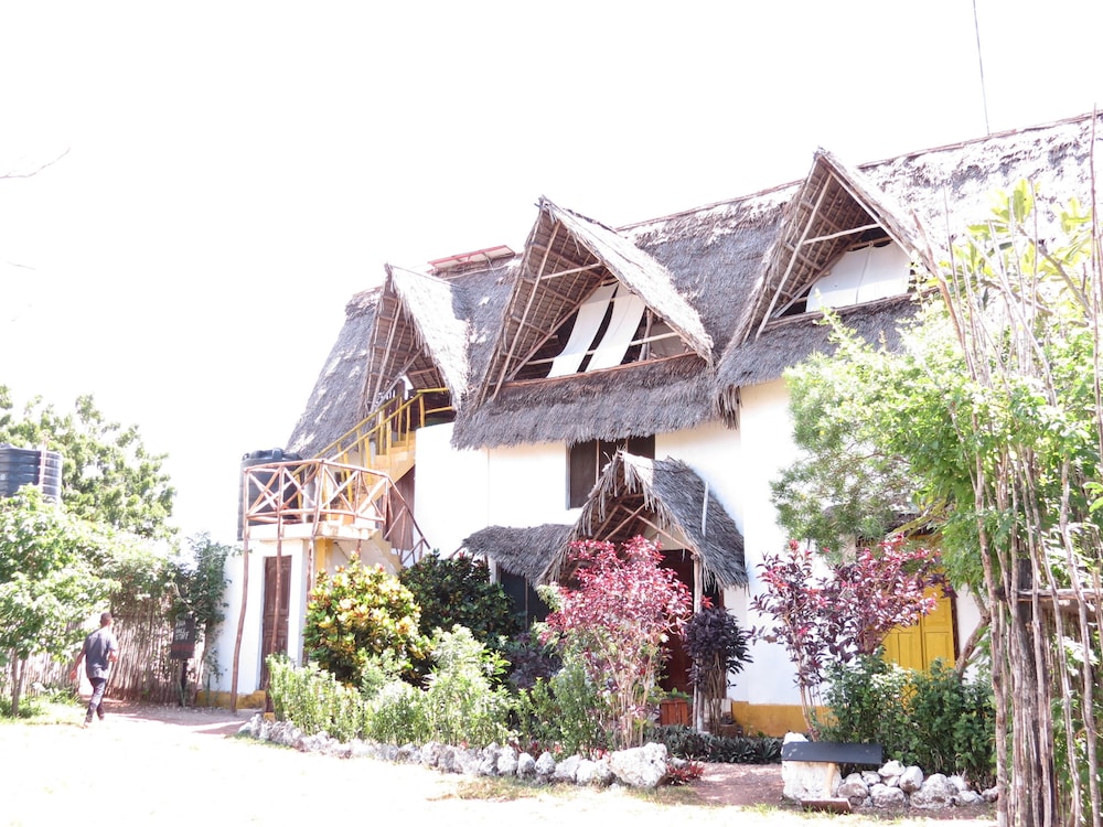 Zeru Zeru - carbon neutral hotel in Zanzibar