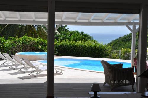 Magar Vue Mer Plain Pied Piscine Jacuzzi Standing in Le Gosier, Guadeloupe