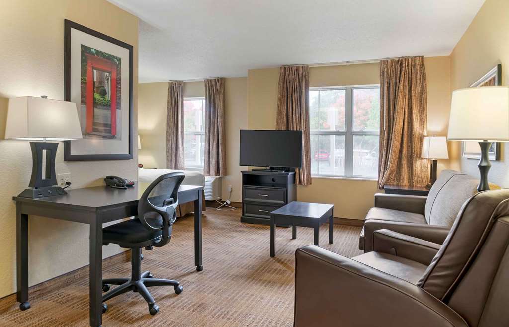 Extended Stay America Suites Detroit Novi Orchard Hill Place - photo 13