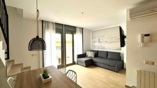 Duplex 2 Hab Con Terraza by Prestigi in Terrassa, Spain