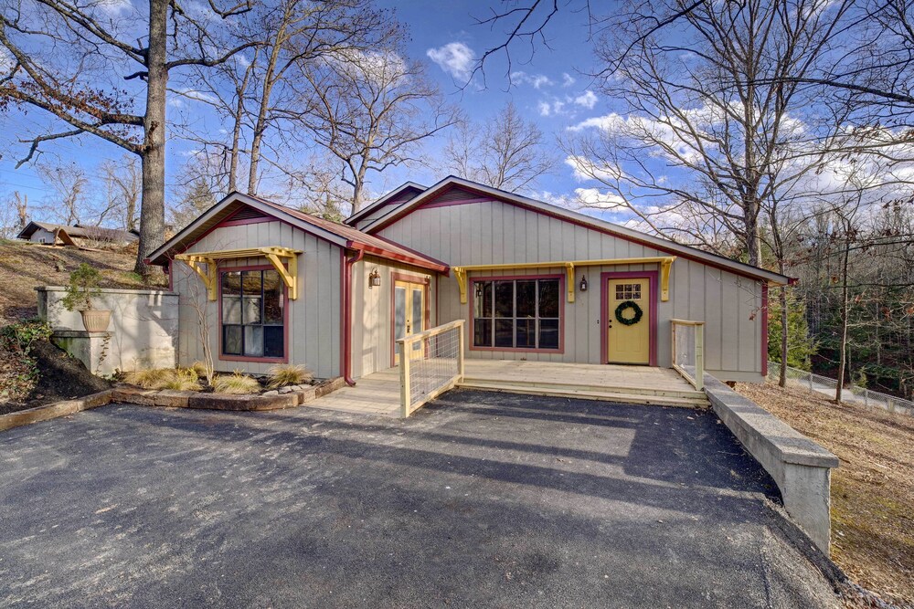 The Great Escape - last minute hotel in Sevierville