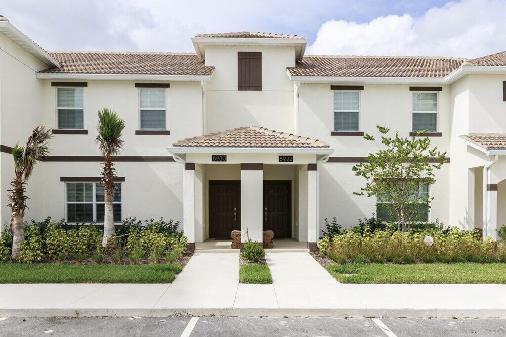 Amazing Championsgate Resort 6 Bed 6 Bath Pool Home - photo 31