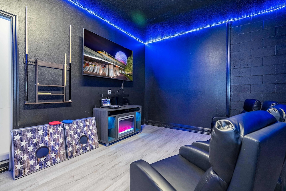 20 Off Brand New 6Bd 4 5Ba Private Pool Windsor Island in Davenport, United States