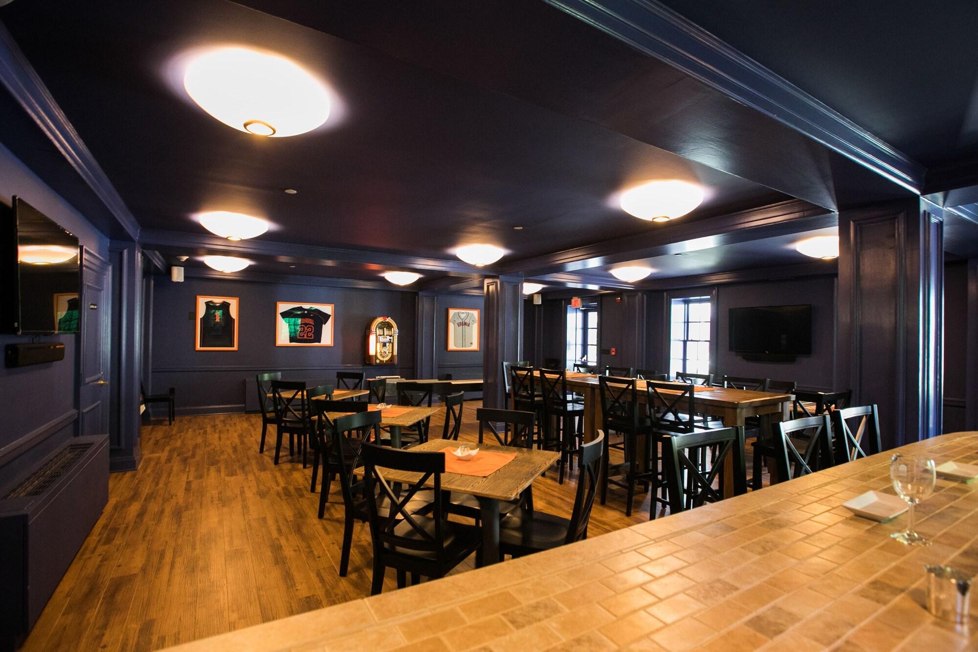 University of Virginia Inn at Darden - photo 11
