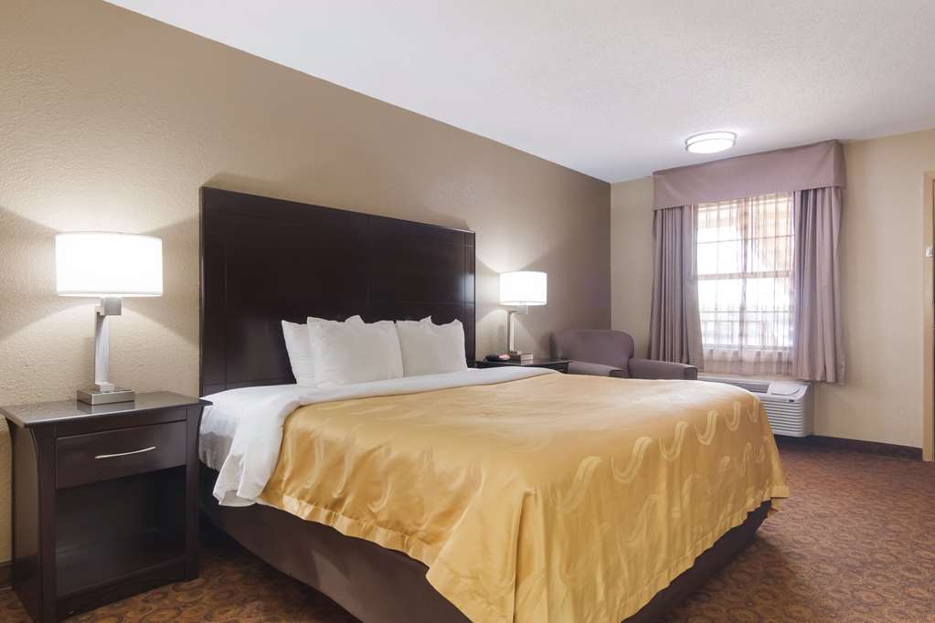 Quality Inn Magnolia - photo 15