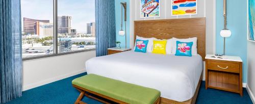 Wyndham Margaritaville Desert Blue 2BR Apartment with Resort Access