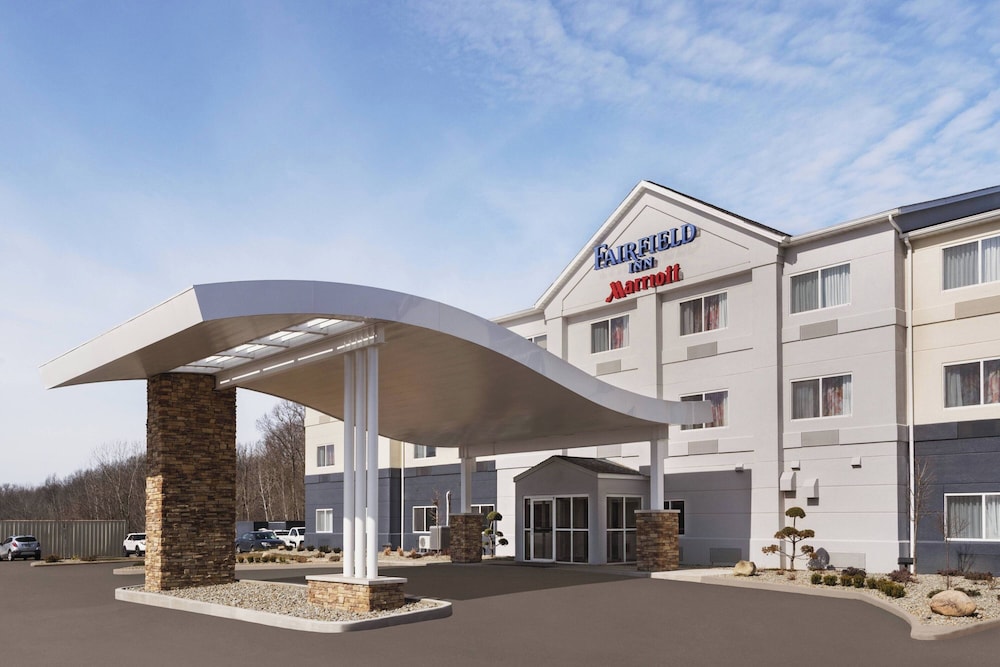Fairfield Inn by Marriott Warren Niles - photo 22