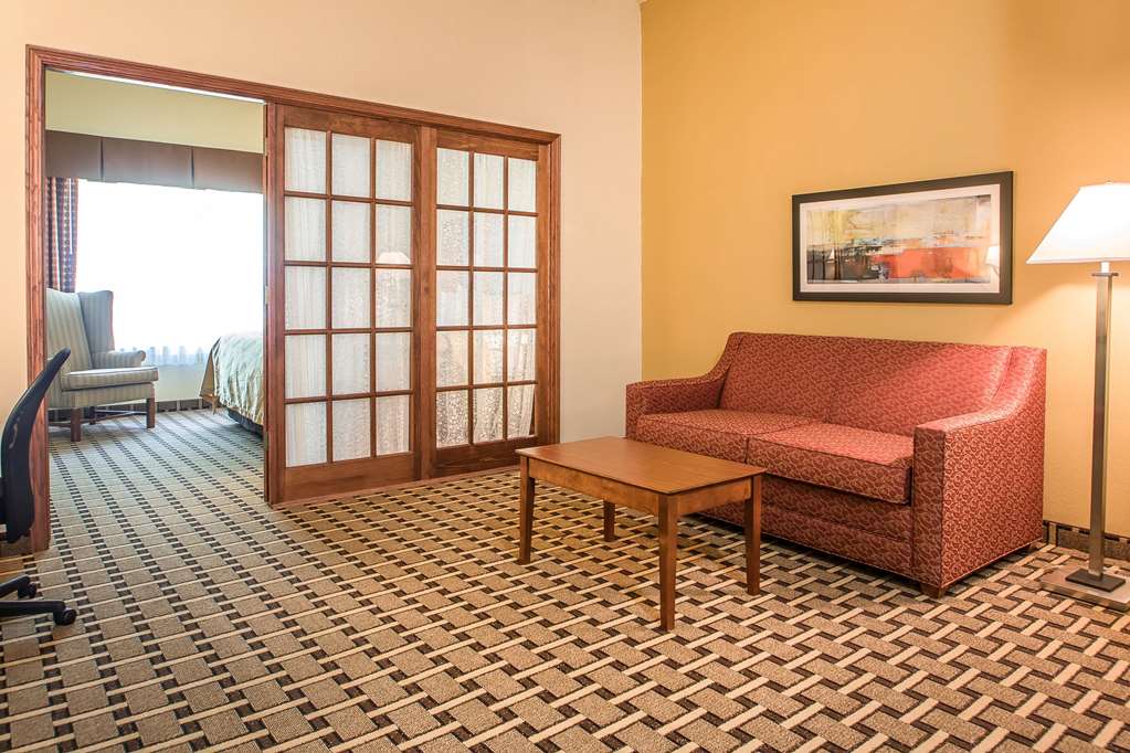 Quality Inn & Suites East Troy I 43 - photo 27