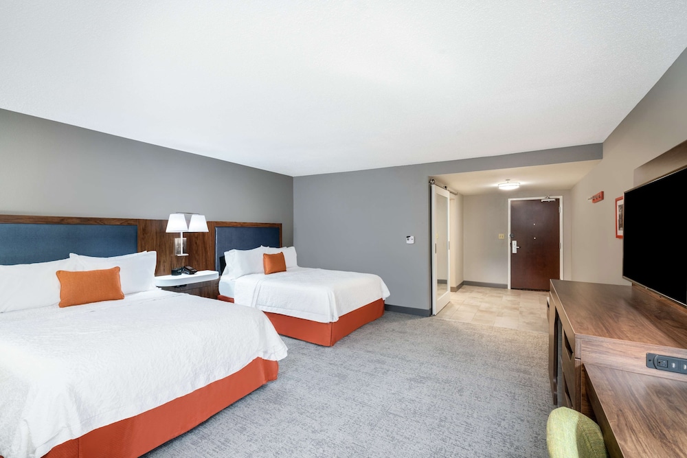 Hampton Inn Suites Opelika I85 Auburn Area - photo 10