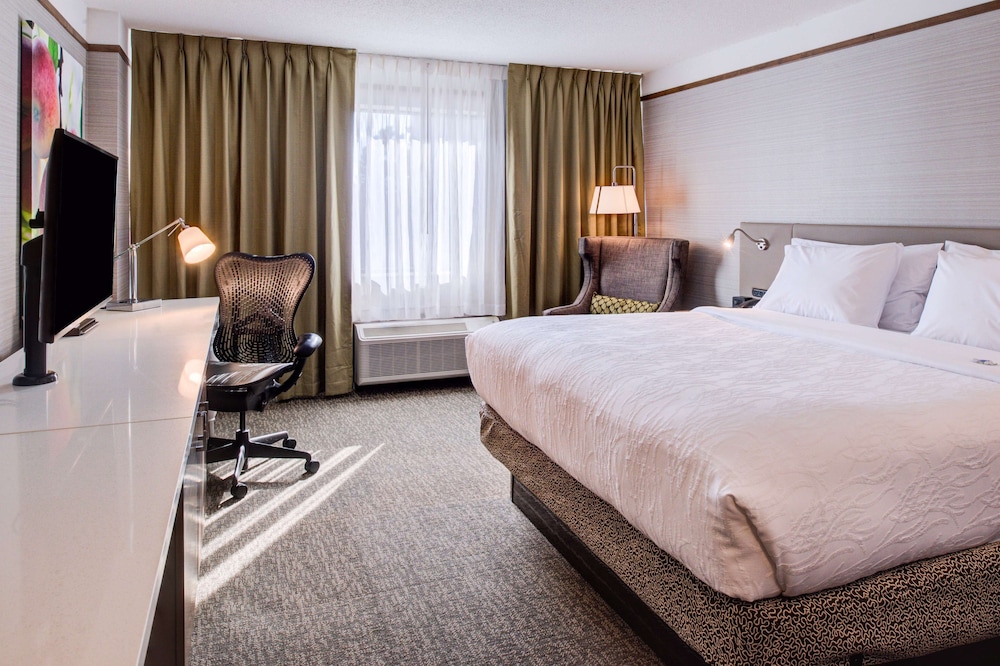 Hilton Garden Inn Detroit Southfield MI - photo 15
