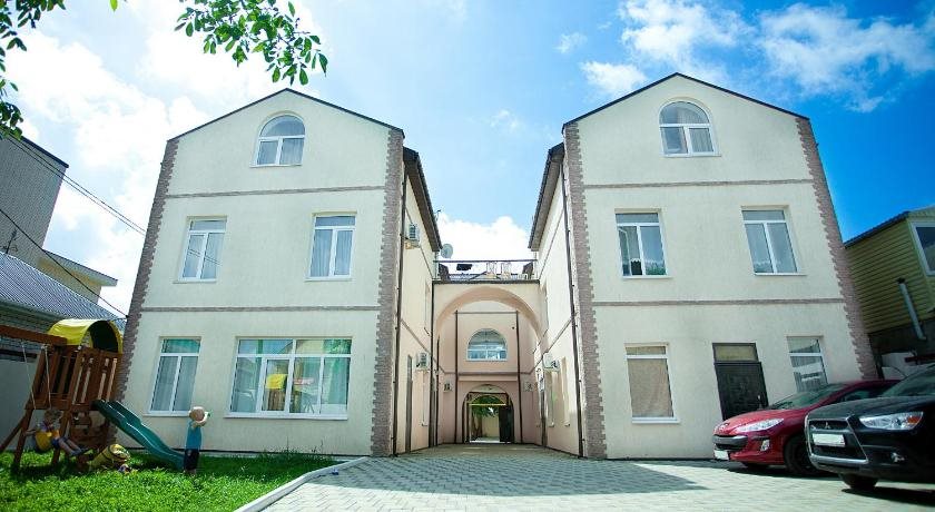 De Marko - carbon neutral hotel in Anapa
