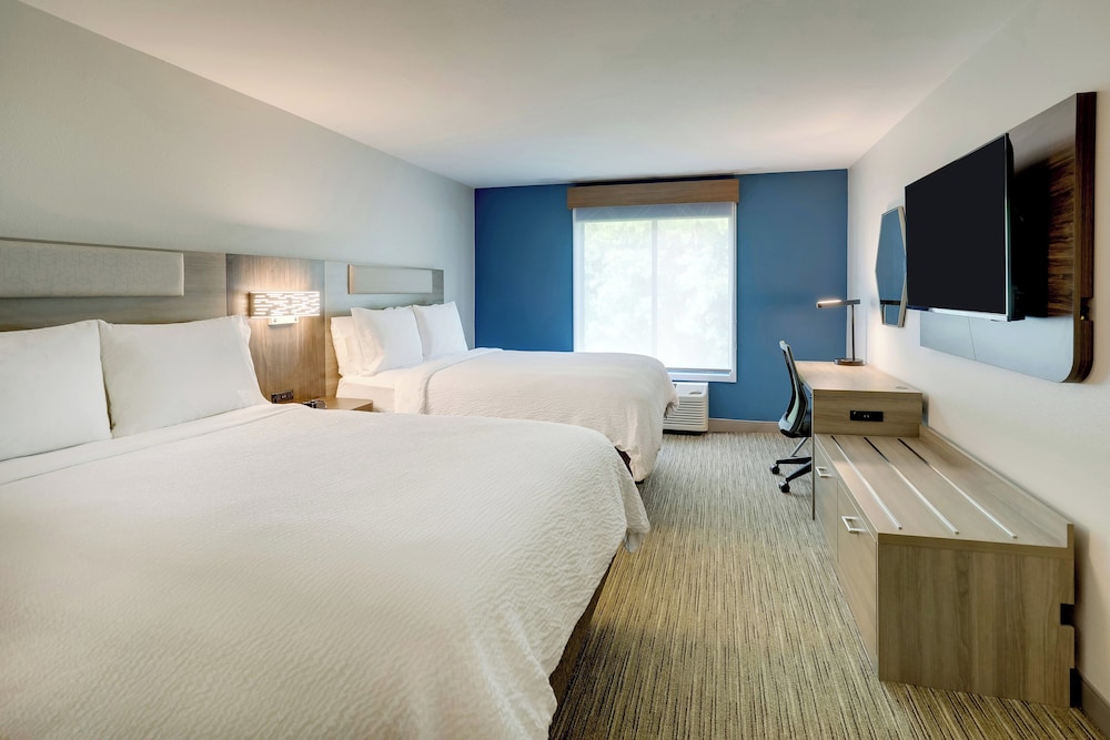 Holiday Inn Express Hotel & Suites Hinesville East Fort Stewart - photo 64