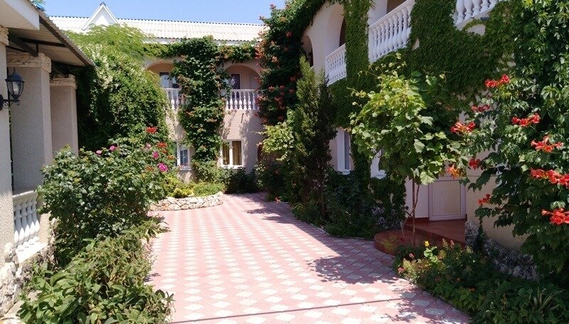 Skala - carbon neutral hotel in Unknown City